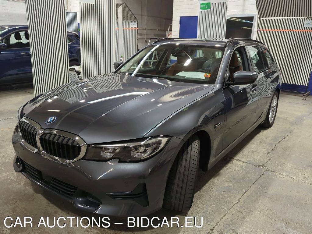 BMW 320e TOURING AUT. Sport Line, 2022
