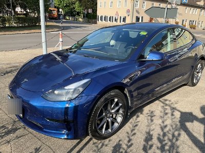 Tesla Model 3 STANDARD REICHWEITE PLUS HINTERRADANTRIEB, 2021
