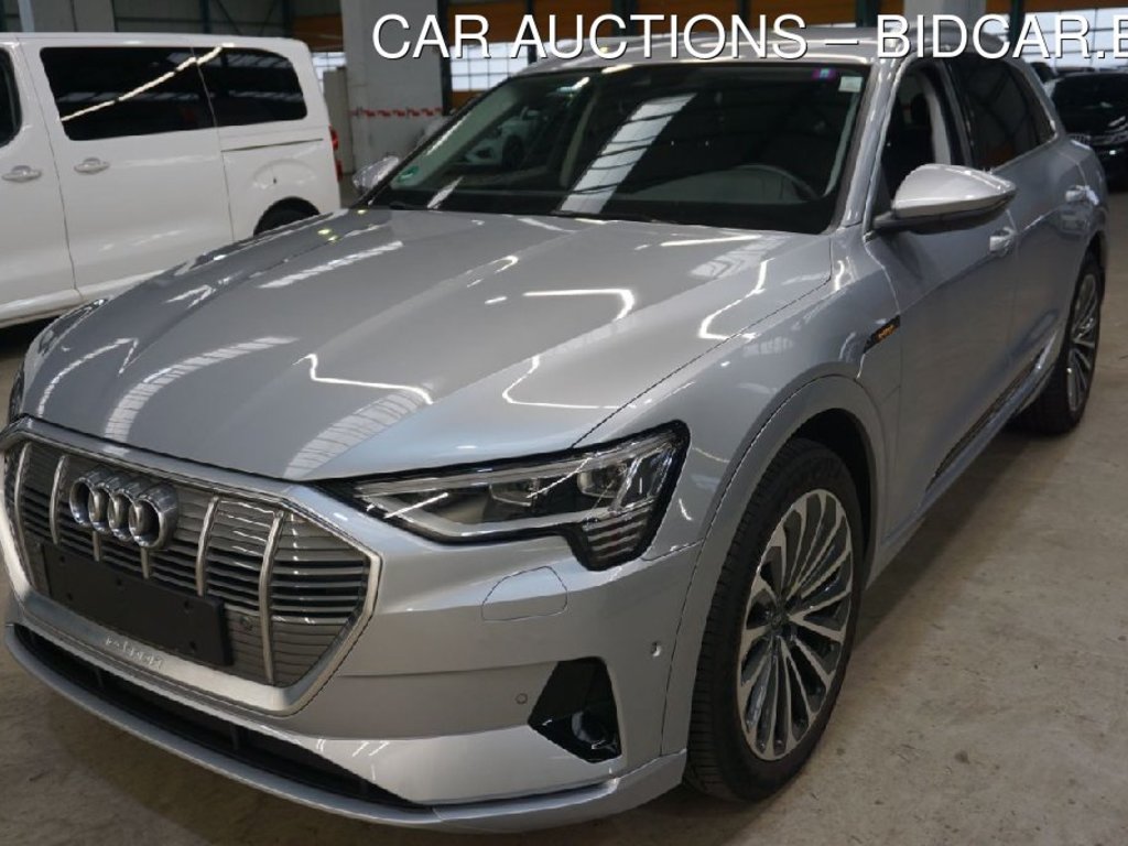 Audi E-tron 55 QUATTRO advanced, 2021