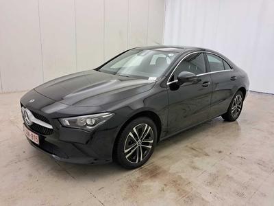 Mercedes CLA-Klasse CLA250e Sedan Business Line 1.3i 218pk/cv 4p 7G-DCT, 2023