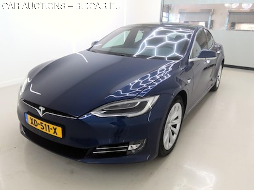 Tesla Model S 75 kWh All-Wheel Drive Spec4