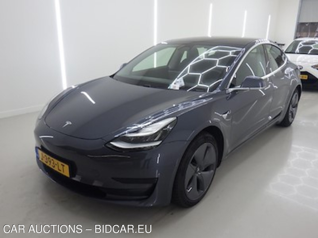Tesla Model 3 Standard Range Plus RWD 4d