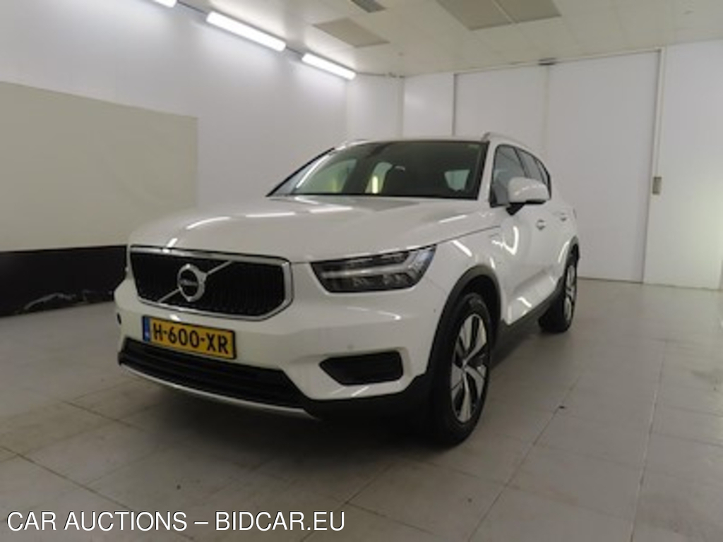 Volvo XC40 T5 Twin Engine Geartronic Momentum Pro 5d