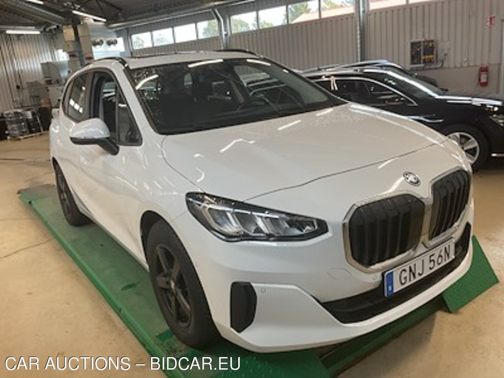 BMW Series 2 active 225e xDrive Drag Driving Assitant Professional