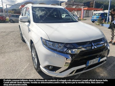 Mitsubishi outlander 2.4 phev instyle sda -