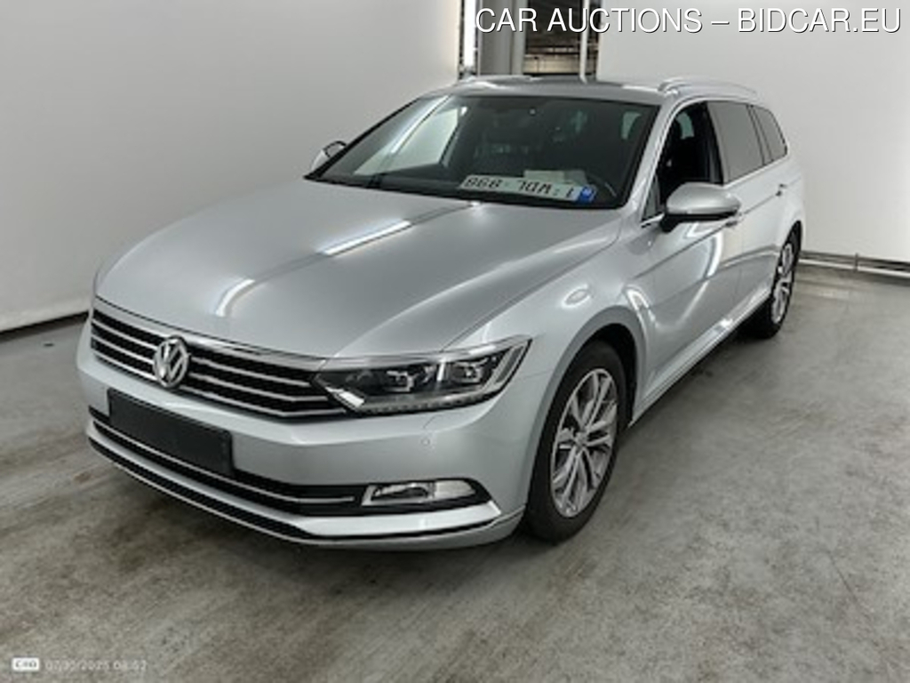 Volkswagen Passat variant diesel - 2015 1.6 TDi Highline Business DSG (EU6.2) STOCK