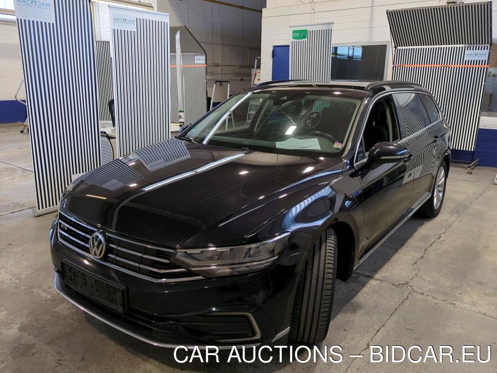 Volkswagen Passat VARIANT 1.4 TSI PLUG-IN-HYBRID DSG GTE, 2020