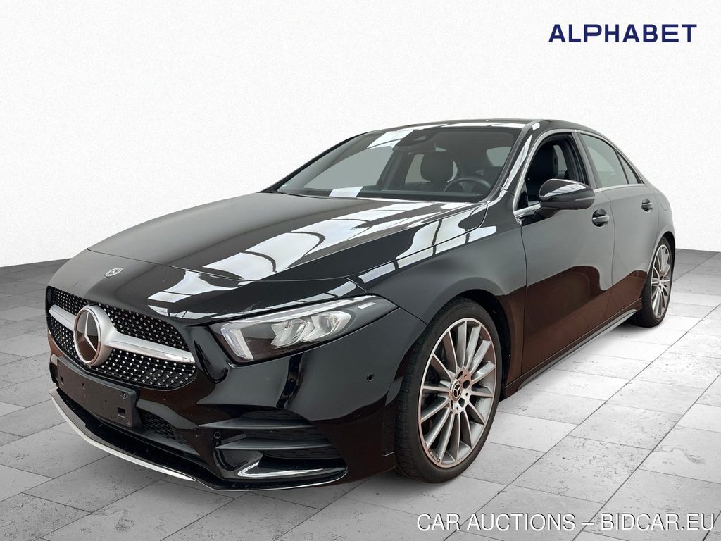 Mercedes-Benz A 220 4Matic 7G-DCT AMG line, 2020