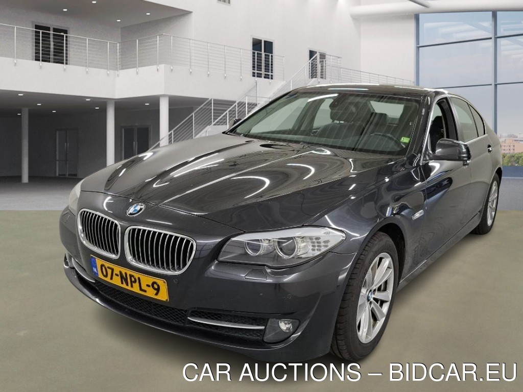 BMW 5-SERIE 523I HIGH EXECUTIVE, 2010