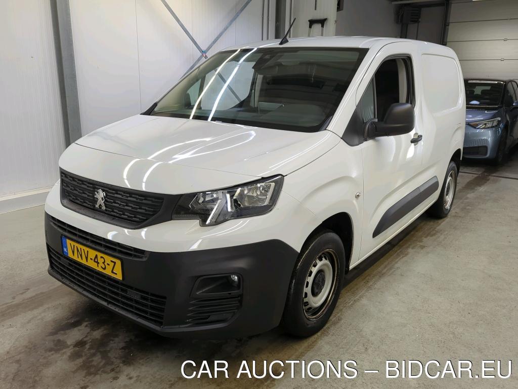 Peugeot Partner 1.2 Puretech 81kW S&amp;S Standaard Premium 650kg, 2022
