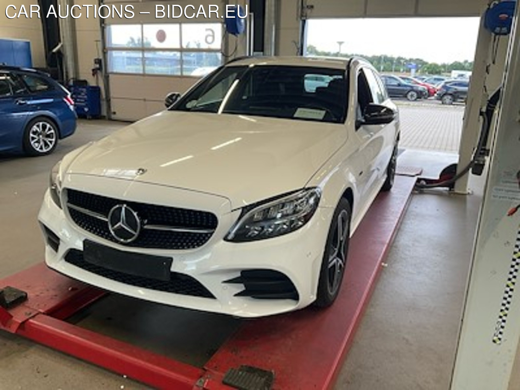 Mercedes-Benz C300 T e BUSINESS AMG night edi auto UA!