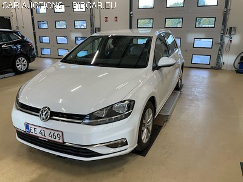 Volkswagen GOLF 2,0 TDi 150 Comfortline Connect DSG 5d UA!