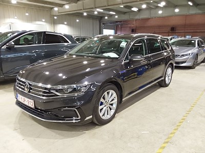 Volkswagen Passat 1.4 TSI MSQ VARIANT GTE BUSINESS