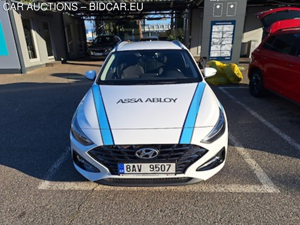 Hyundai I30 1.5 T-GDI Mild Hyb Family Smart komb DCT