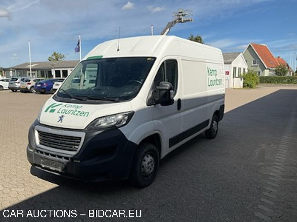 Peugeot Boxer 2.0 Bluehdi 330 L2h2 130 Premium UA!