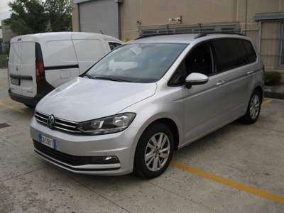 Volkswagen Touran 2.0 TDI SCR Business DSG, 2020