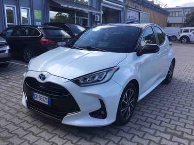 Toyota Yaris Hybrid Style MY22, 2022