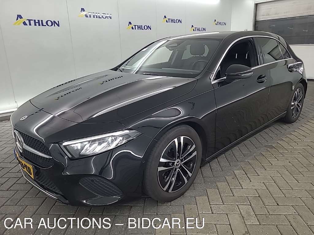 Mercedes A-klasse A 180 DCT BUSINESS LINE 5D 100KW, 2023