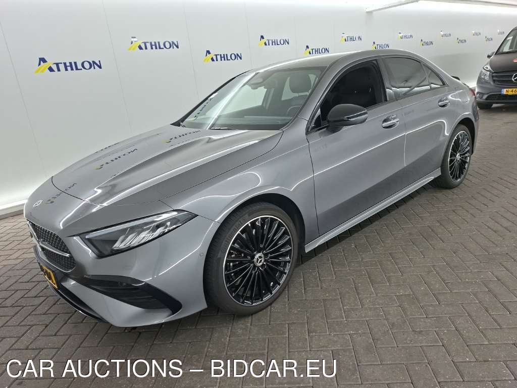 Mercedes A-klasse limous A 250 E DCT AMG LINE 4D 160KW, 2023