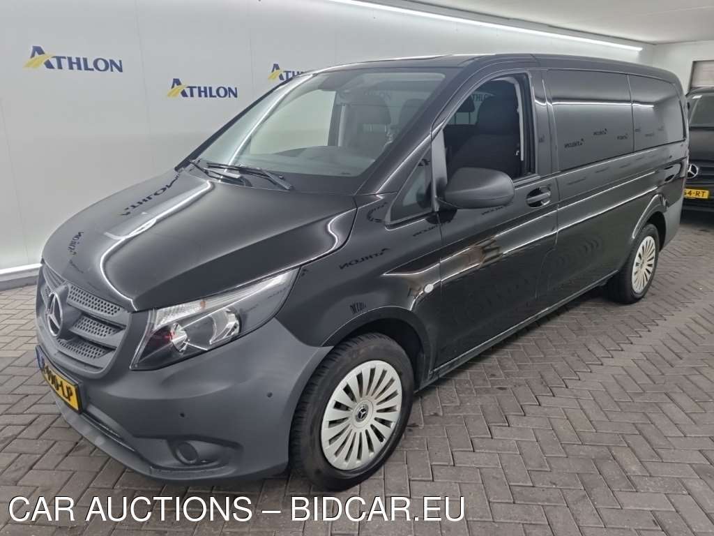 Mercedes Vito combi 114CDI PRO L2 9G-TRONIC 4D 100KW, 2022