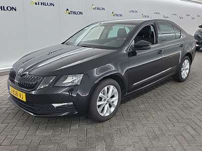 Skoda Octavia 1.5 TSI GREENTECH BUSINESS EDITION DSG 5D 11 UITL., 2020