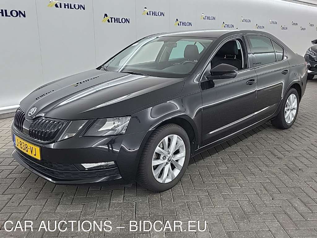 Skoda Octavia 1.5 TSI GREENTECH BUSINESS EDITION DSG 5D 11 UITL., 2020