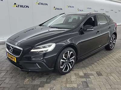 Volvo V40 cross count T3 GEARTRONIC POLAR+ LUXURY 5D 112KW, 2019