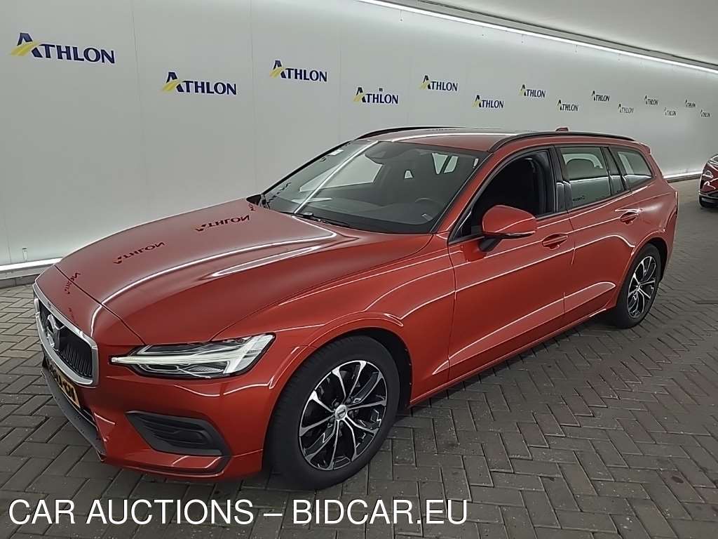 Volvo V60 B3 AUTOMAAT MOMENTUM ADVANTAGE 5D 120KW, 2021