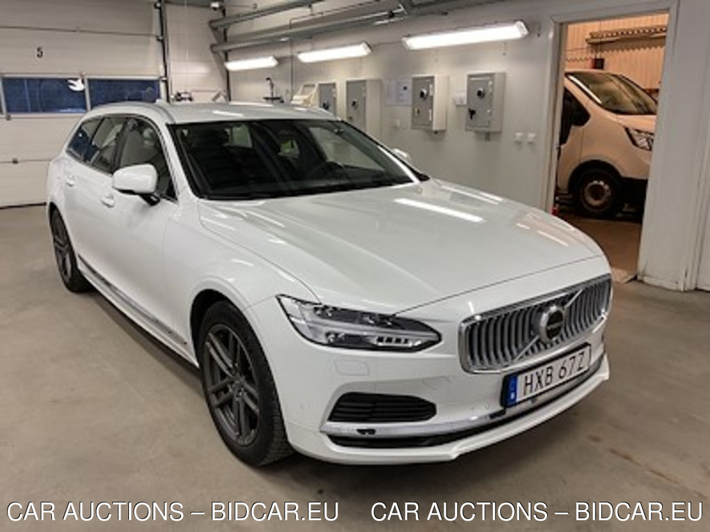 Volvo V90 T6 350 AWD Core Edition Auto