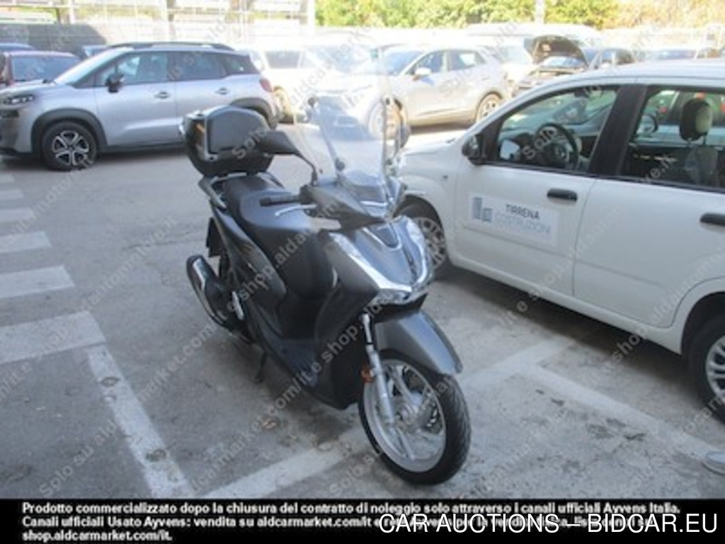 Honda SH 125 abs con parabrezza -
