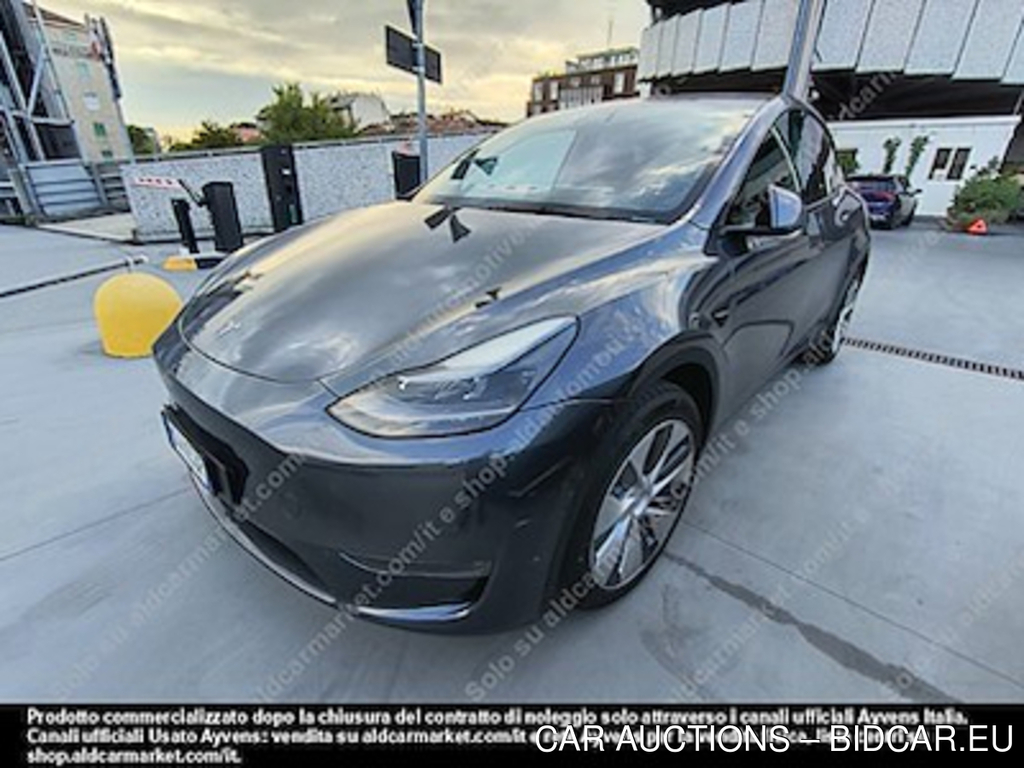 Tesla model Y 75 kwh dual -