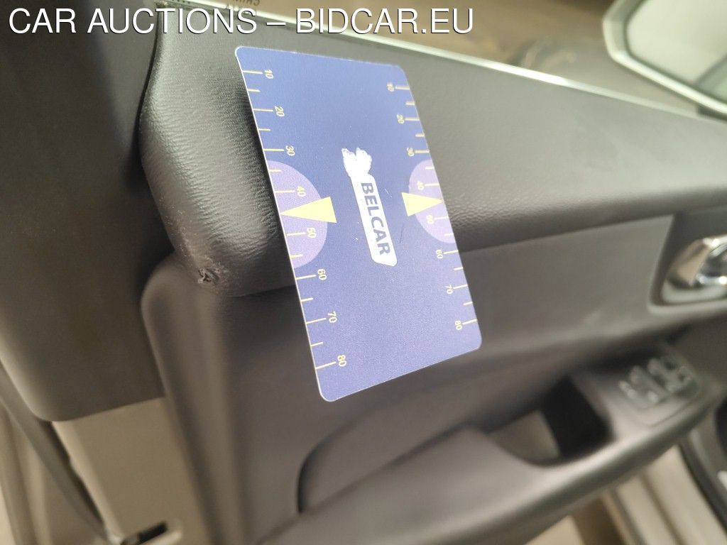Volvo V60 diesel - 2018 V60 2.0 D3 MOMENTUM PRO, 2020
