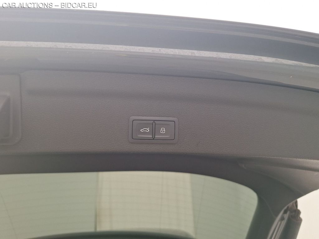 Audi Q3 sportback diesel Q3 SPORTBACK 35 TDI BUSINESS ED. ATTRACTION S TRONIC(EU6AP), 2021