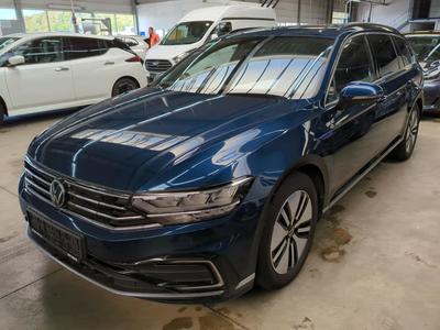 Volkswagen Passat VARIANT 1.4 TSI PLUG-IN-HYBRID DSG GTE, 2021