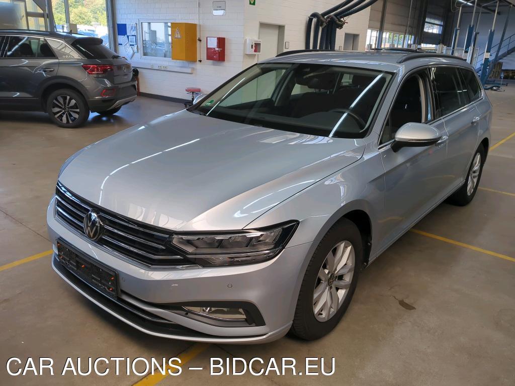 Volkswagen Passat VARIANT 2.0 TDI SCR DSG Business, 2022