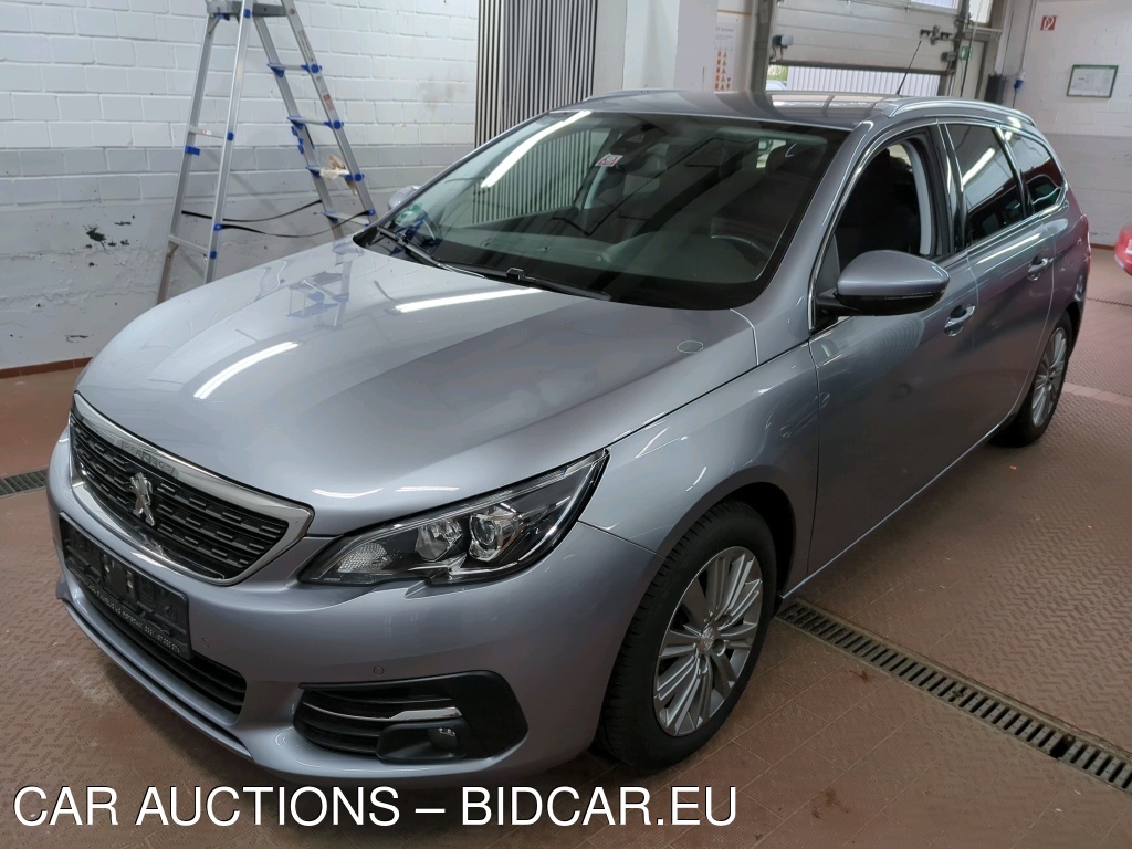 Peugeot 308 SW BLUEHDI 130 STOP & START Allure, 2021