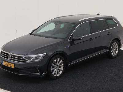 Volkswagen Passat variant 1.4 TSI PHEV 218PK DSG GTE BUSINESS TREKHAAK TRAVEL LEER, 2021