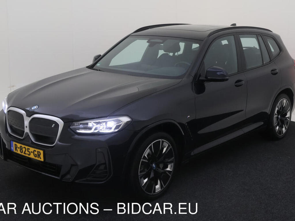 BMW Ix3 HIGH EXECUTIVE 80 KWH PANO, 2022