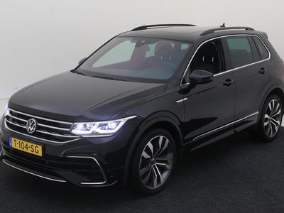 Volkswagen Tiguan 1.5 TSI 150PK DSG R-LINE MULTIMEDIA PANO TREKHAAK, 2023