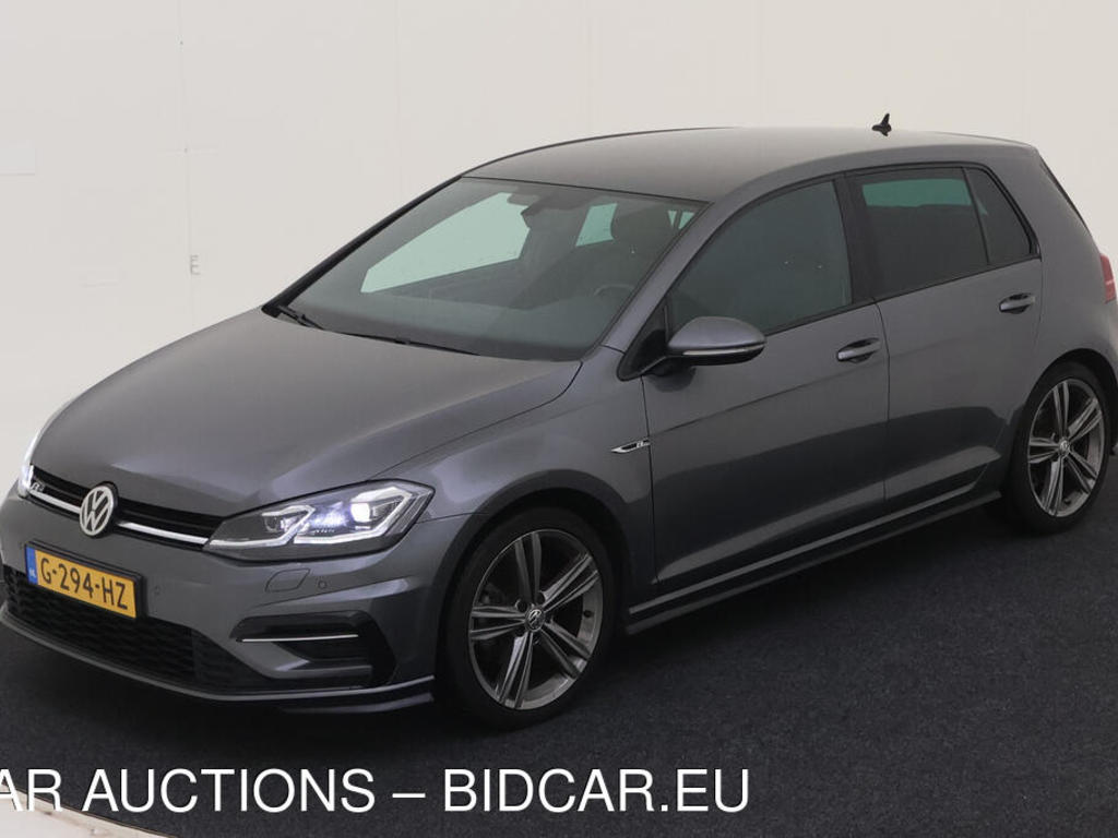 Volkswagen Golf 1.5 TSI 150PK DSG HIGHLINE BUSINESS R MULTIMEDIA WINTER R-LINE E, 2019