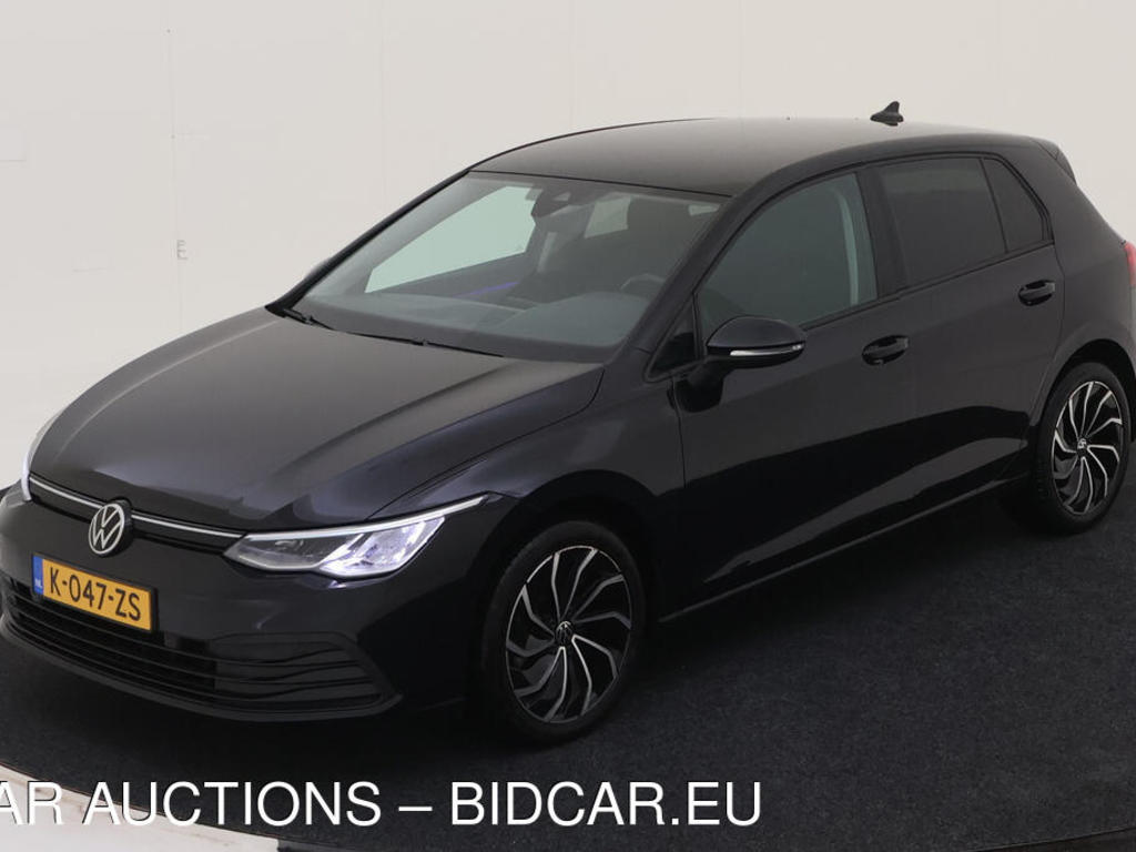 Volkswagen Golf 1.5 TSI 130PK LIFE WINTER LED MEDIA, 2021