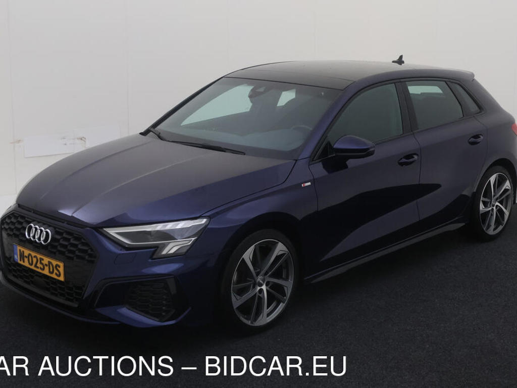 Audi A3 Sportback 30 TFSI 110PK S TRONIC S EDITION OPTIEK PANO SOUND VIRTUAL, 2021