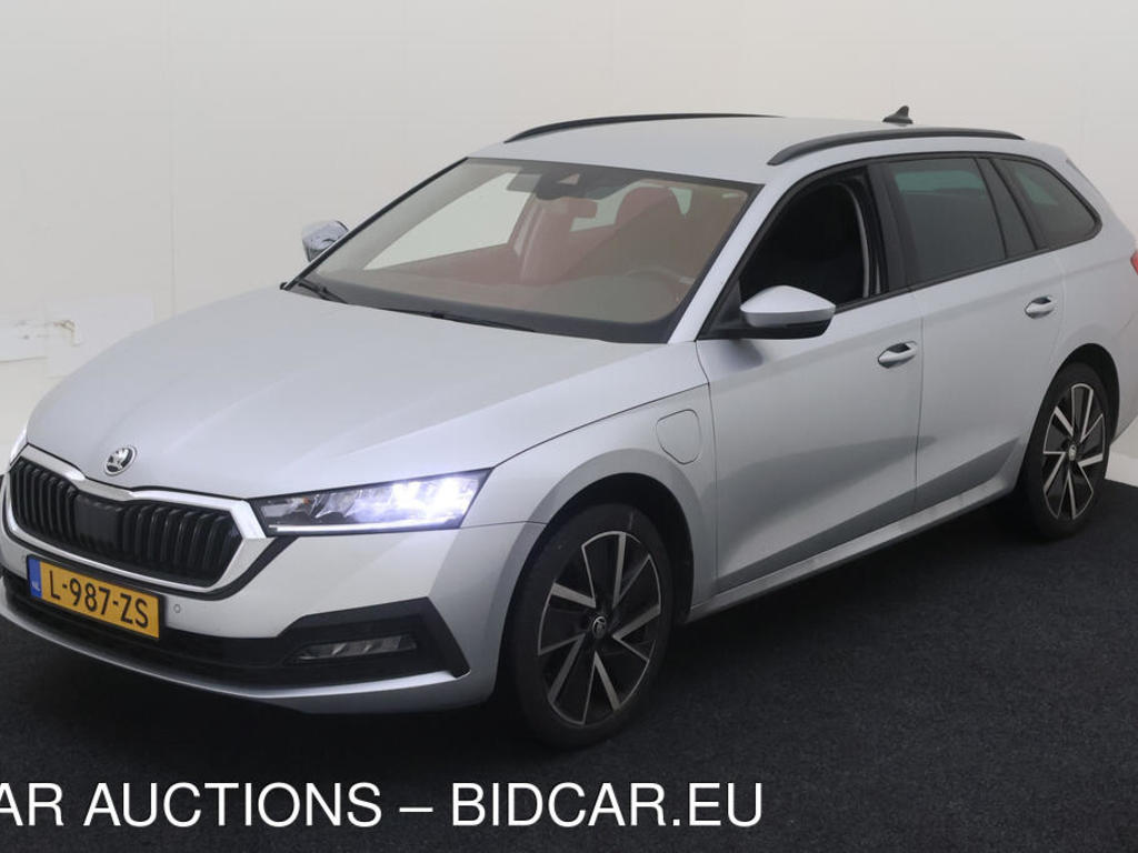 Skoda Octavia combi 1.4 TSI PHEV 204PK DSG BUSINESS EDITION TREKHAAK, 2021