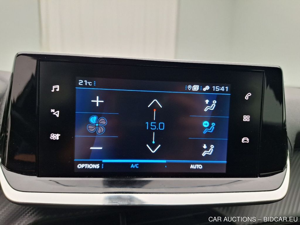 Peugeot 2008 diesel - 2020 2008 1.5 BLUEHDI ACTIVE PACK S&S (EU6.3), 2022