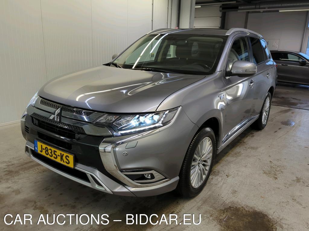 Mitsubishi Outlander PHEV 2.4 165kW 4WD Intense CVT, 2020