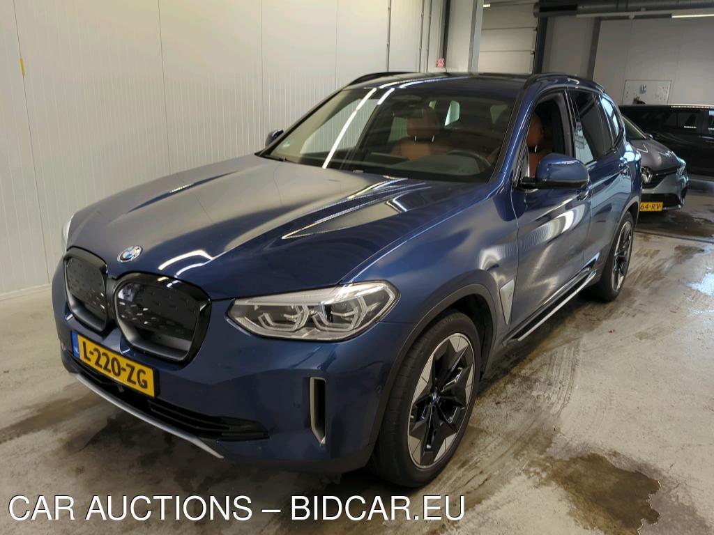 BMW IX3 210kW / 80kWH Executive automaat, 2021