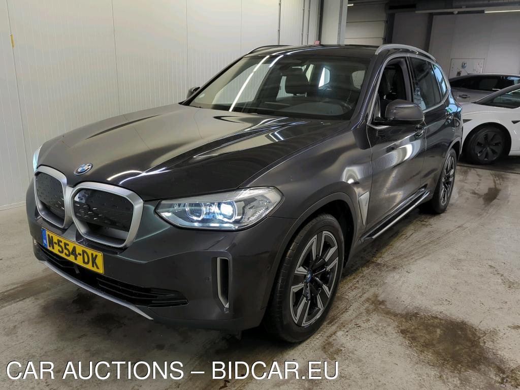 BMW IX3 210kW / 80kWH Executive automaat, 2021