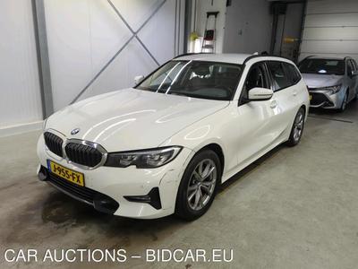BMW 318 iA 115kW touring, 2020