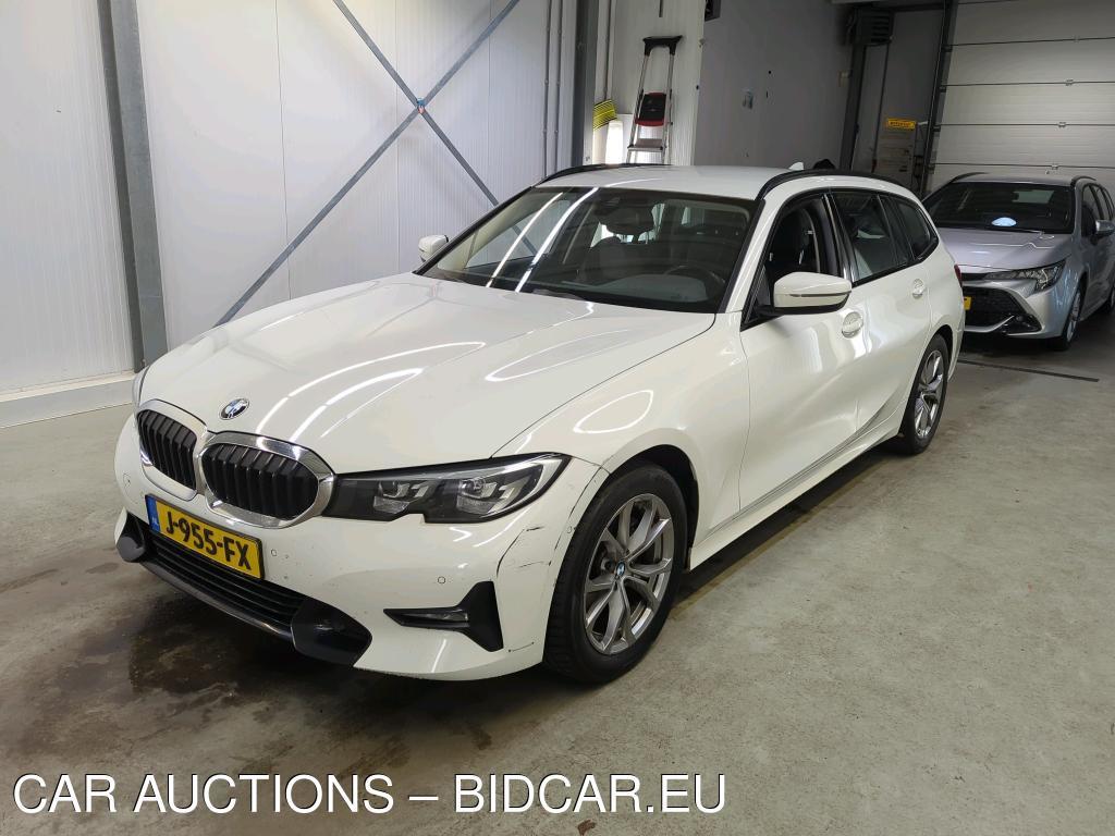 BMW 318 iA 115kW touring, 2020