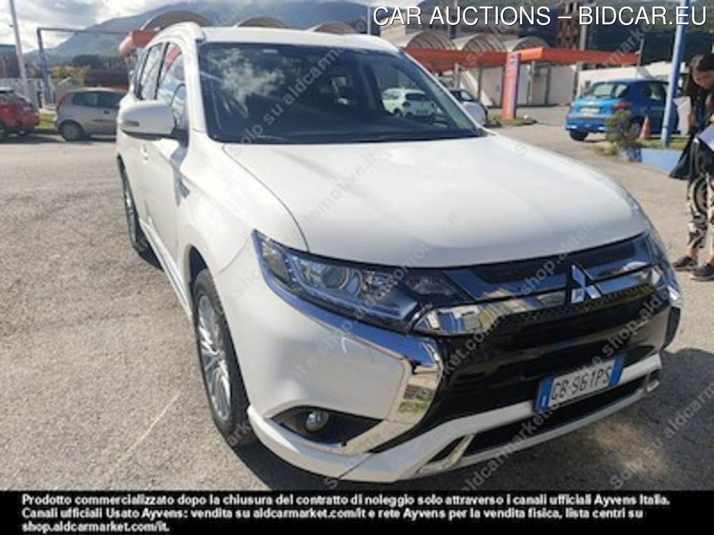 Mitsubishi outlander 2.4 phev instyle sda -